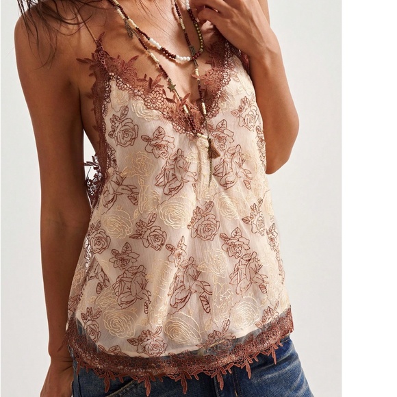 Boho Floral Embroidered Lace Criss Cross Back Cami Tank Top - Picture 4 of 6